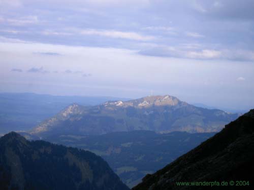 Blick vom Breitenberg auf den Grünten Blick vom Breitenberg auf den Grüntensee
