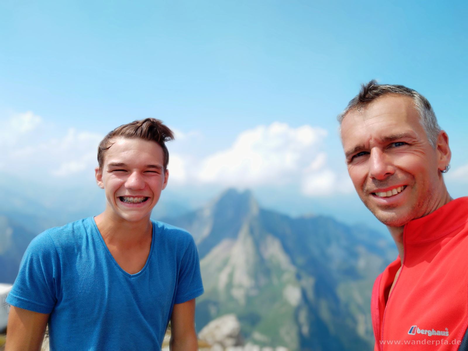 zufriedene Gesichter zufriedene Gesichter